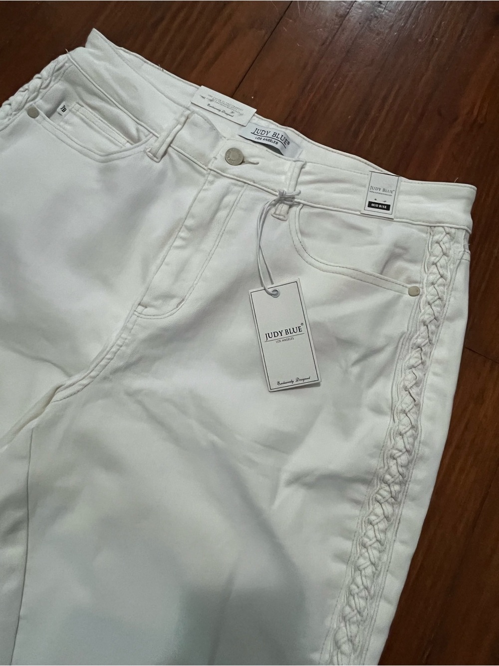 Judy Blue Women's Creamy White Braided Side Jeans NWT Size 16